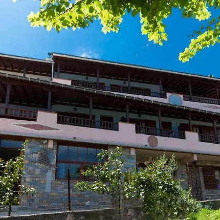 Apartment Kastro *